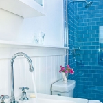 Bathroom designs in blue and white